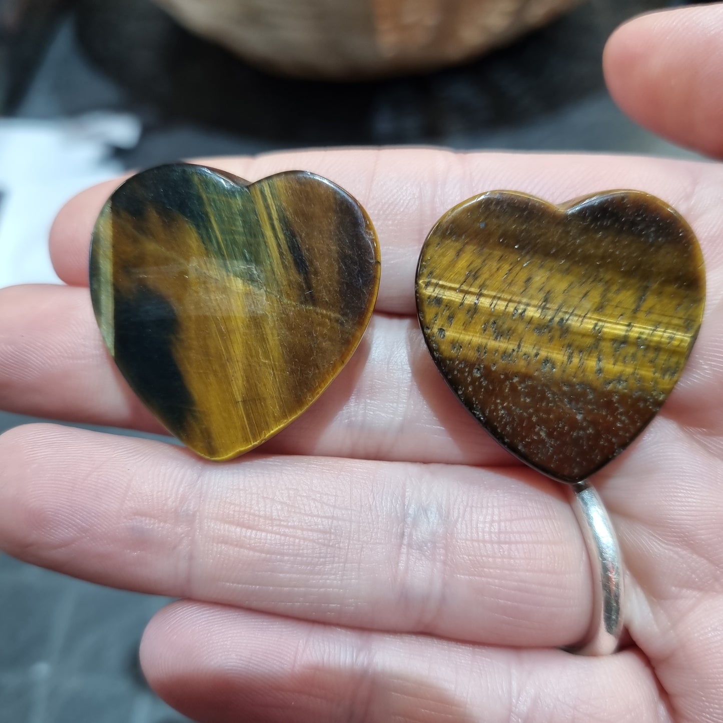 Tiger's Eye Flat Hearts/Cabachons