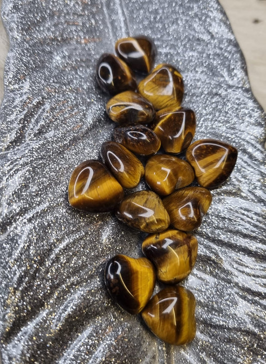 Tigers Eye Mini Hearts