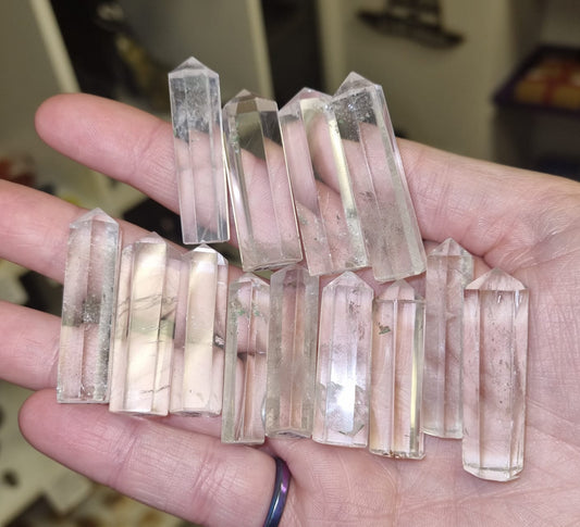 High Quality Standing Mini Clear Quartz Points