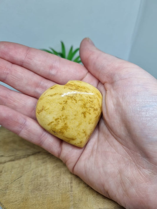 Mookaite Heart Carving