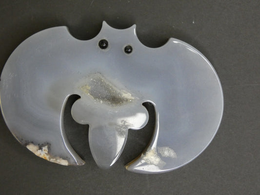 Druzy Agate Bat Carving