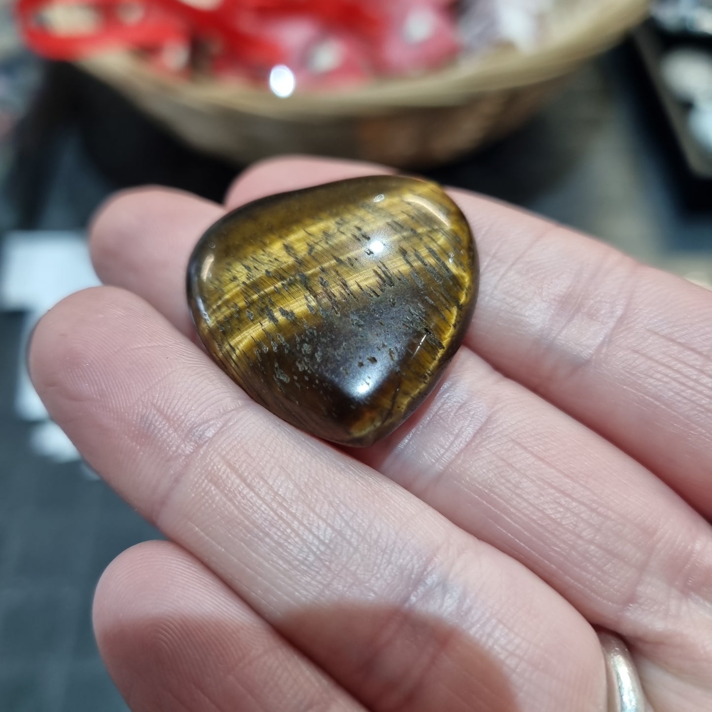 Tiger's Eye Flat Hearts/Cabachons