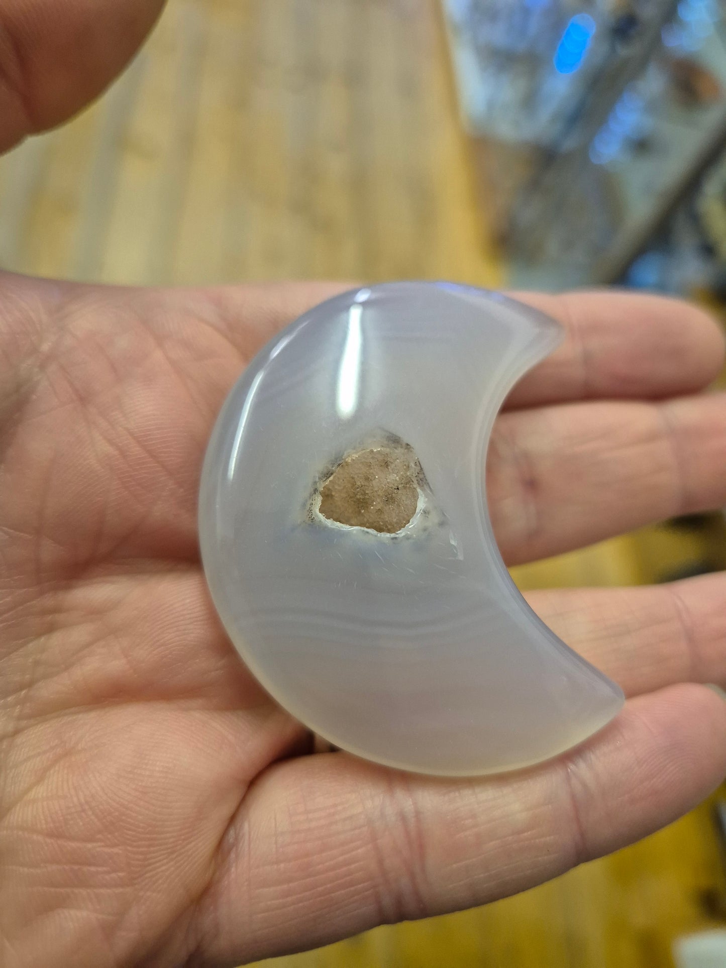 Druzy Agate Moon Carving #4