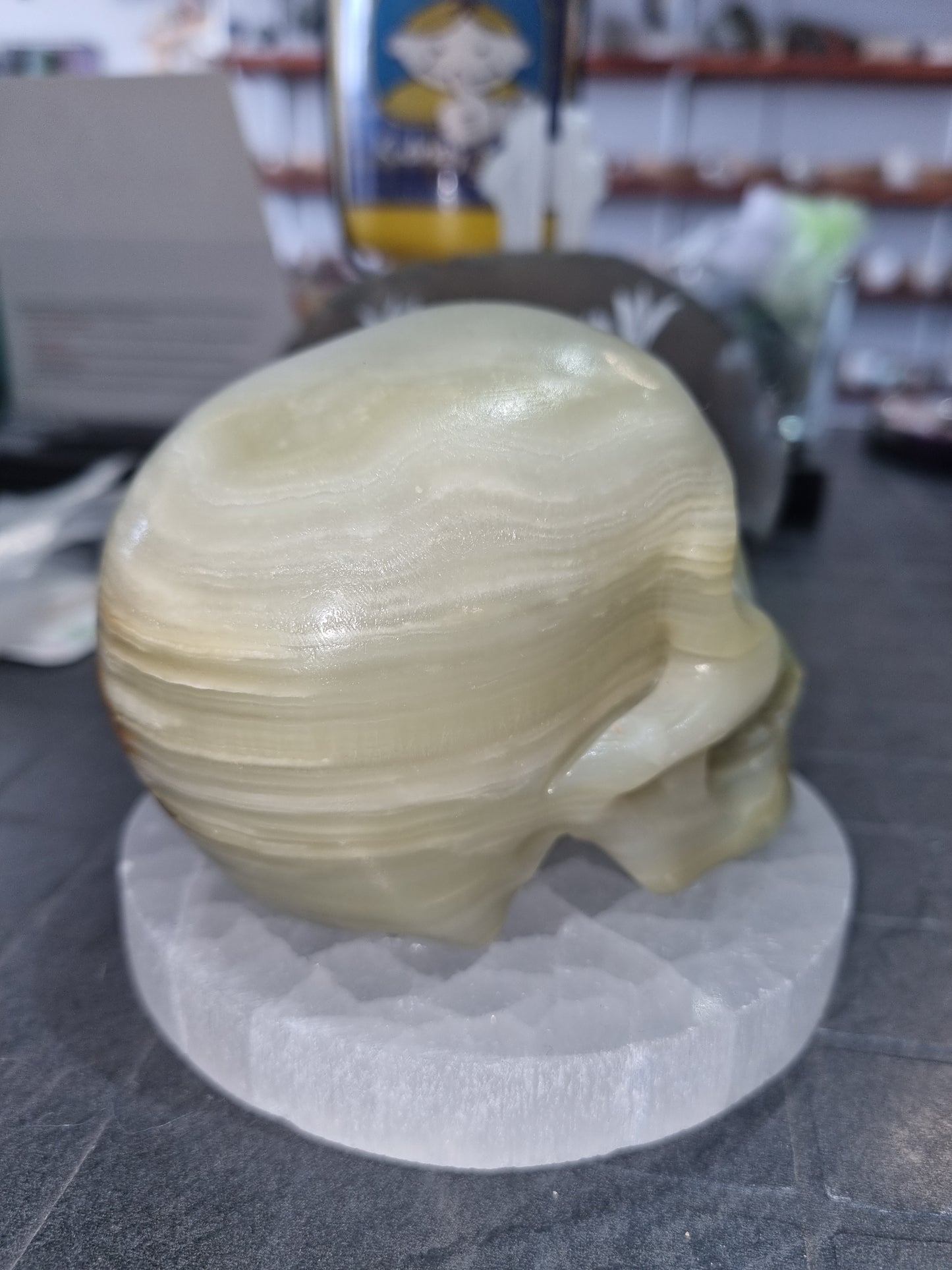 Banded Onyx Larger Skull Carving