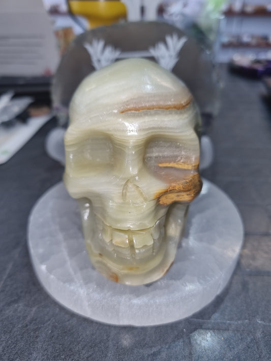 Banded Onyx Larger Skull Carving