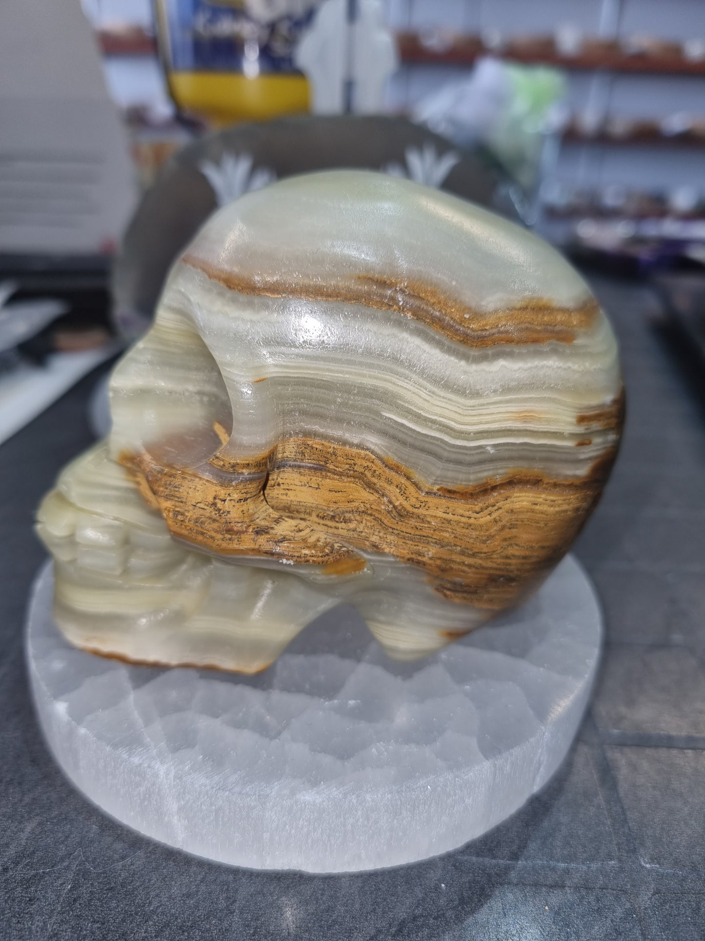 Banded Onyx Larger Skull Carving