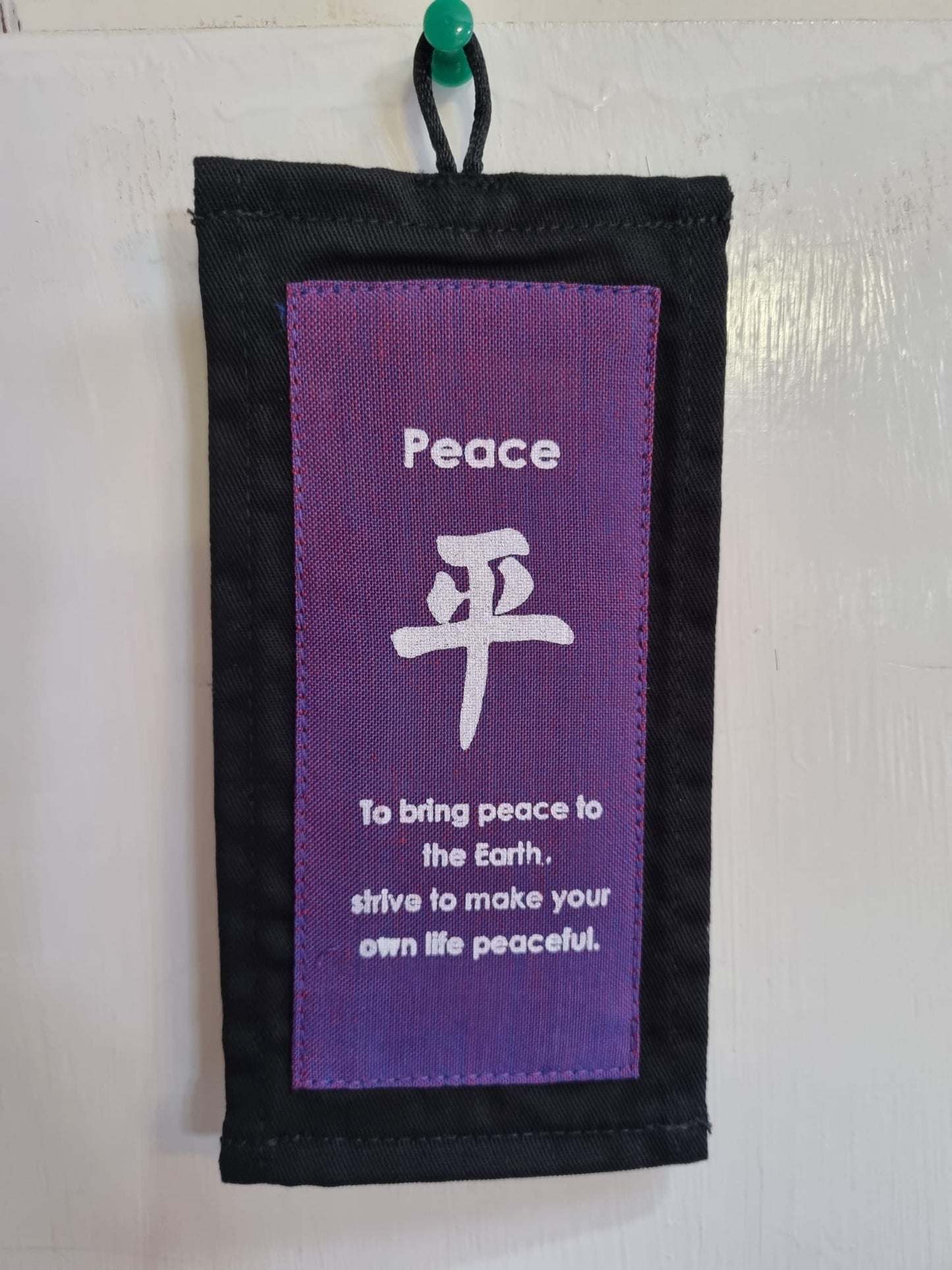 Small Peace Sign