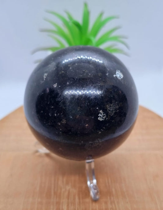 Nuummite Sphere 52mm